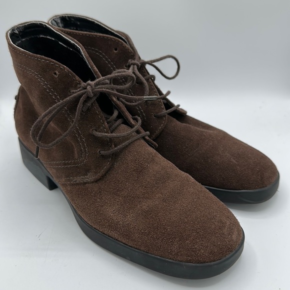 Talbots brown suede ankle booties, size 6AA - Picture 1 of 9